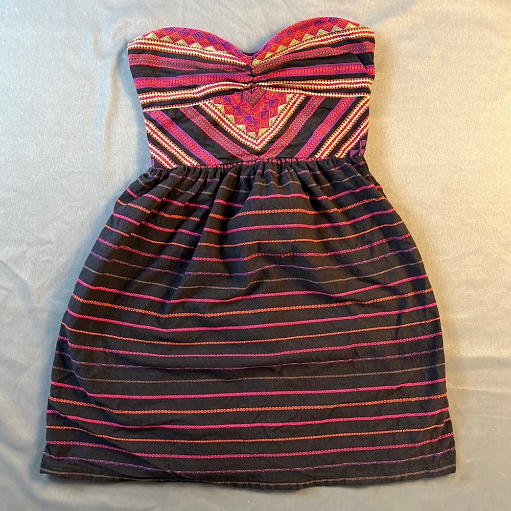 Roxy Sand Barrier Tube Top | Small - Picture 3 of 7